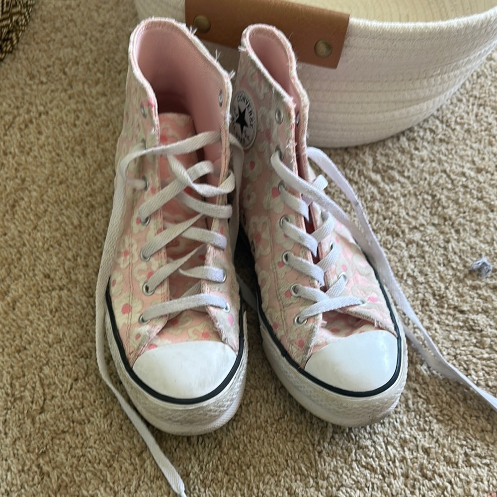 Converse Floral Pink High-Tops